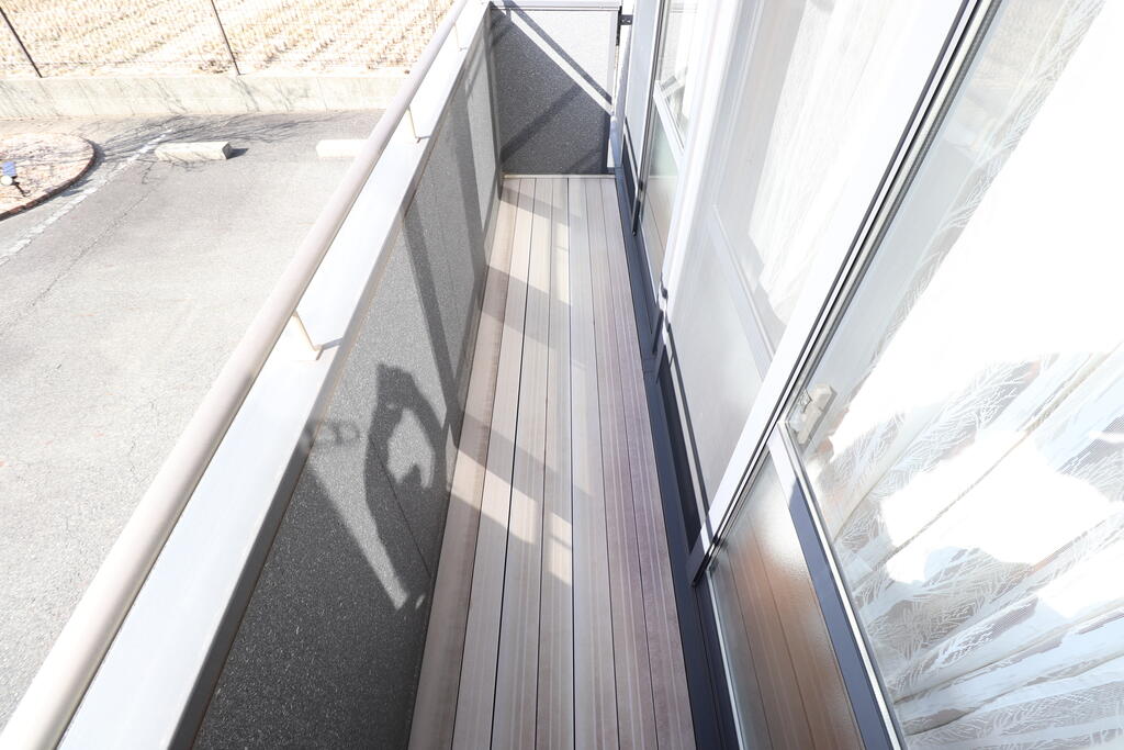 バルコニー　日当たりの良いバルコニー♪