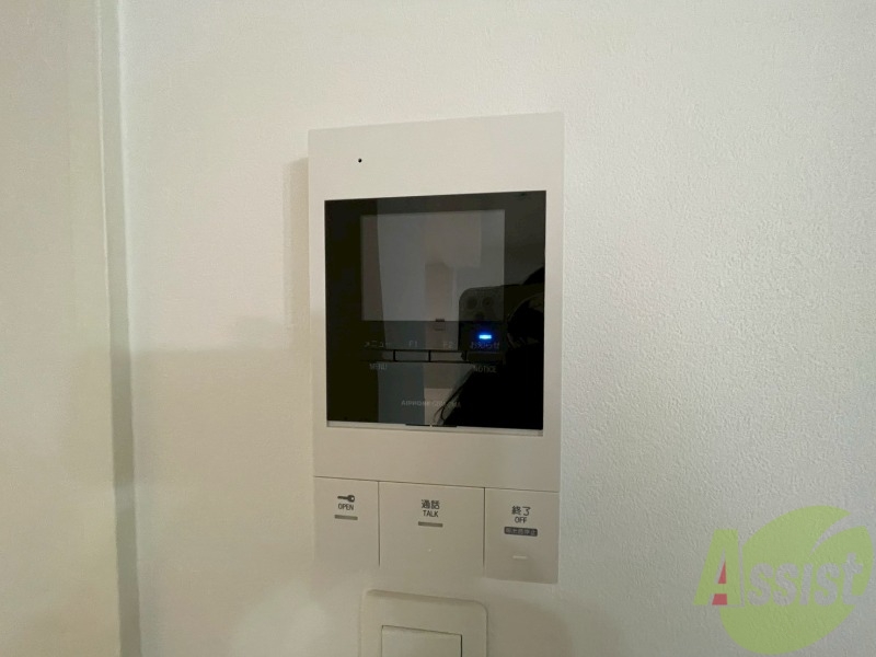 セキュリティ　モニタ付インターホンでセキュリティ面も安心です。