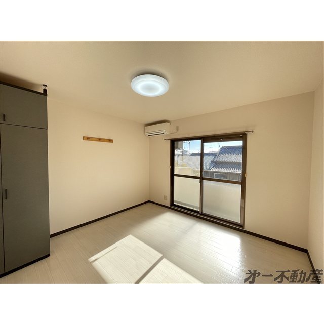 建物外観　洋室