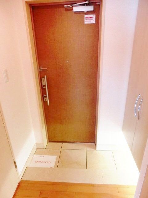 眺望　賑やかな繁華街の一角にあるお部屋です