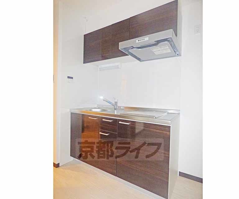 キッチン　システムキッチン。