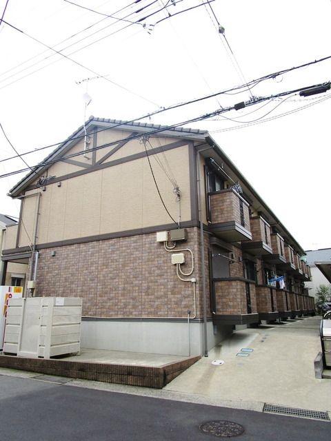 建物外観　☆おしゃれでセキュリティ重視物件☆