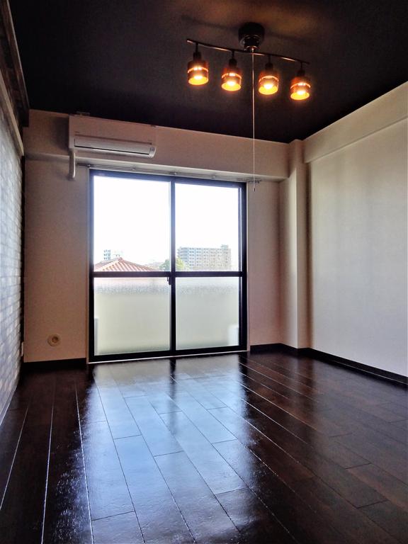 居室・リビング　WILL東伏見　西武新宿線東伏見駅　賃貸マンション