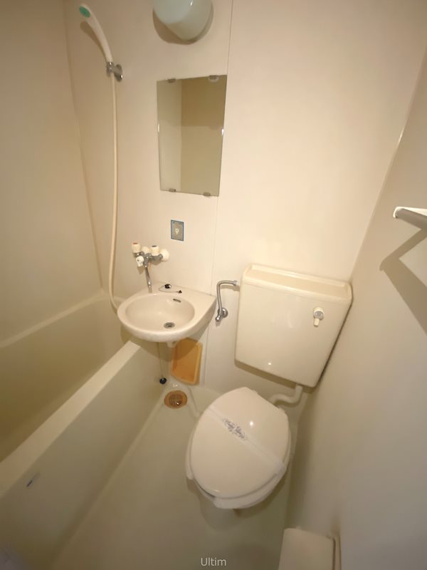 バス・シャワールーム　同じタイプのお部屋の写真です。ご参考までに