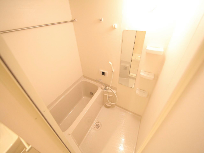 バス・シャワールーム　追い焚き　浴室暖房乾燥機付　24時間換気機能付バスルーム