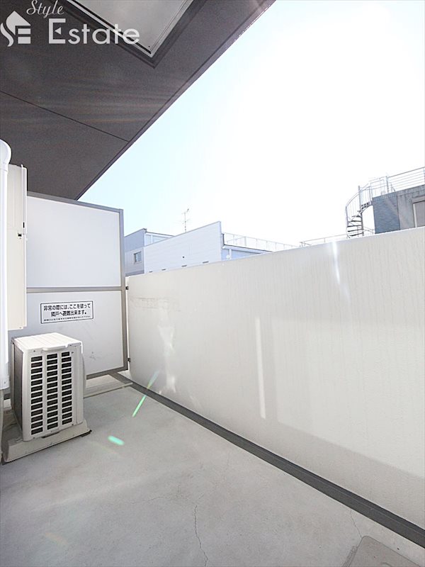 バルコニー　バルコニー