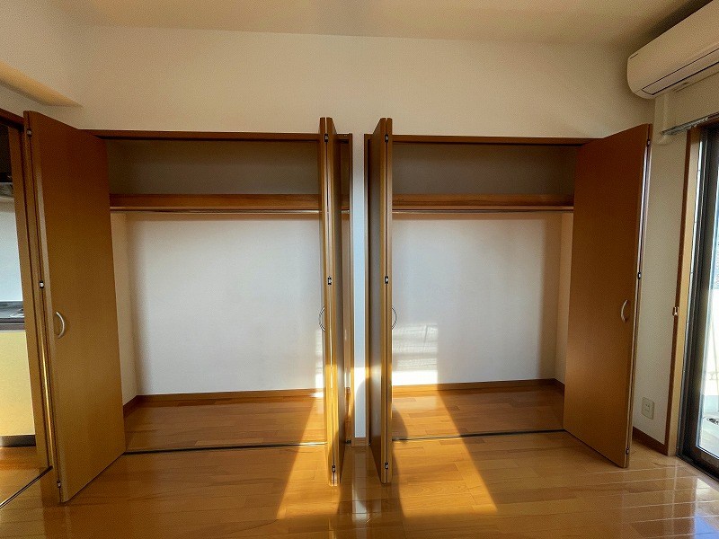 収納　別室参照