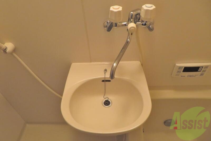 洗面設備　洗面はこちらです。歯磨きもバッチリＯＫですよ。