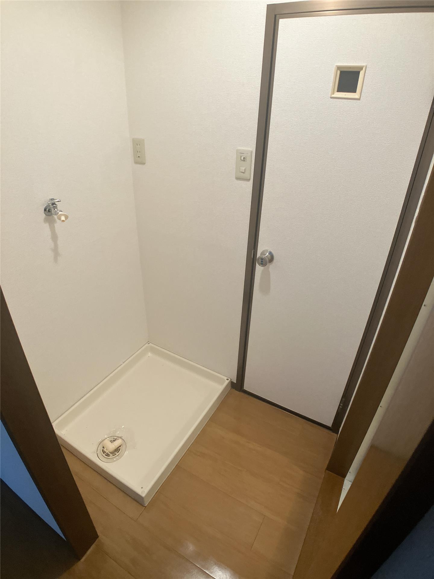 その他　洗濯機置き場