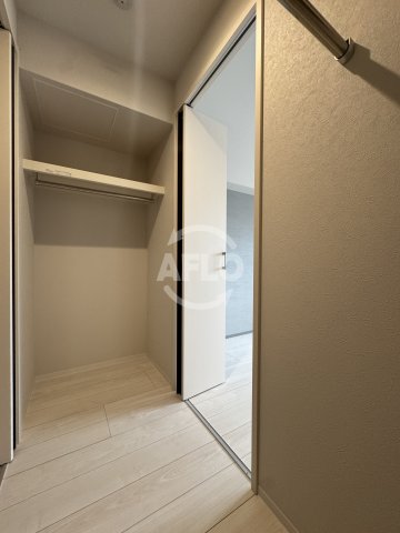 収納　Vesta京町堀　ウォークインクローゼット