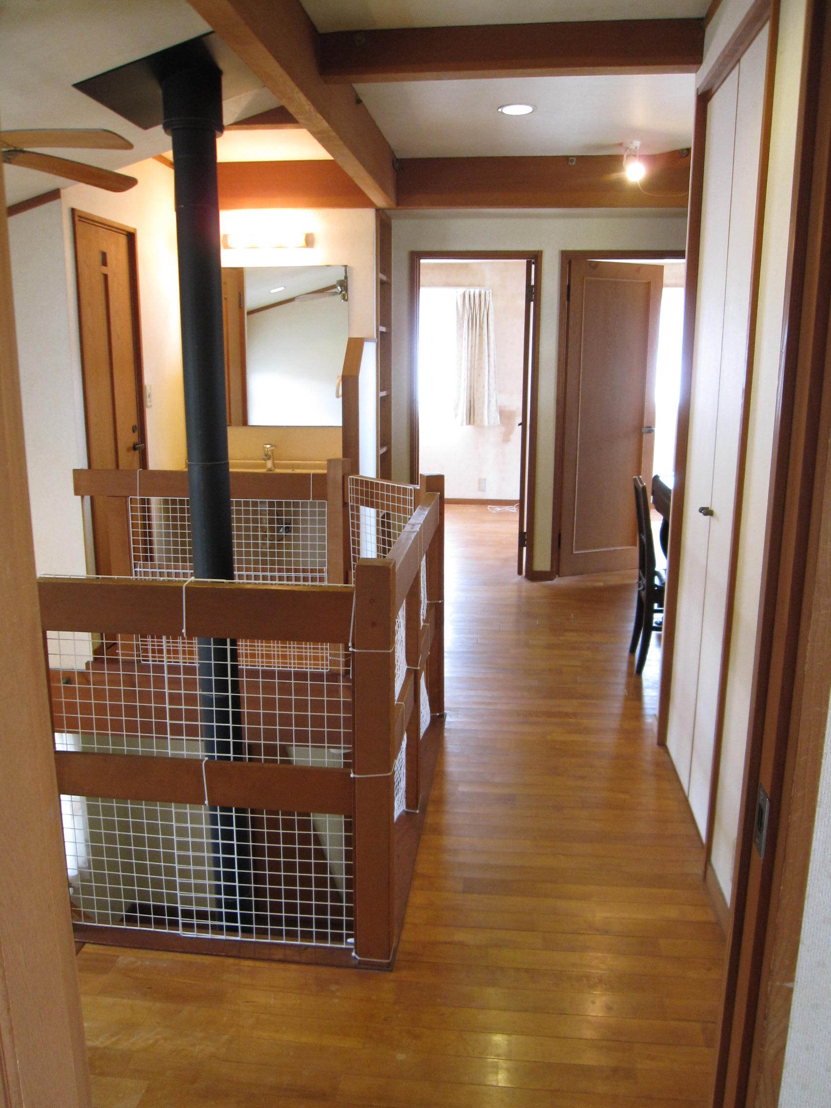 その他部屋・スペース　２階の階段上です。