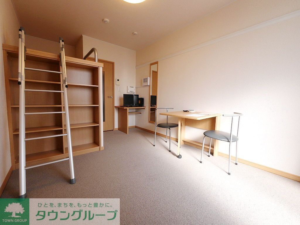 居室・リビング　収納