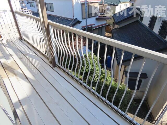 バルコニー　バルコニー付きです