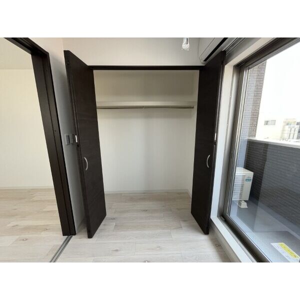 バルコニー　※他のお部屋の参考写真です