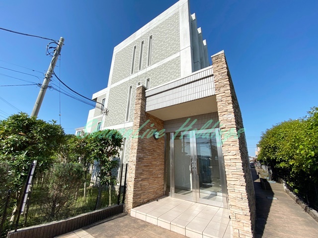 建物外観　おしゃれな外観です♪