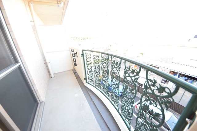 バルコニー　☆天気のよい日はお洗濯しましょう☆