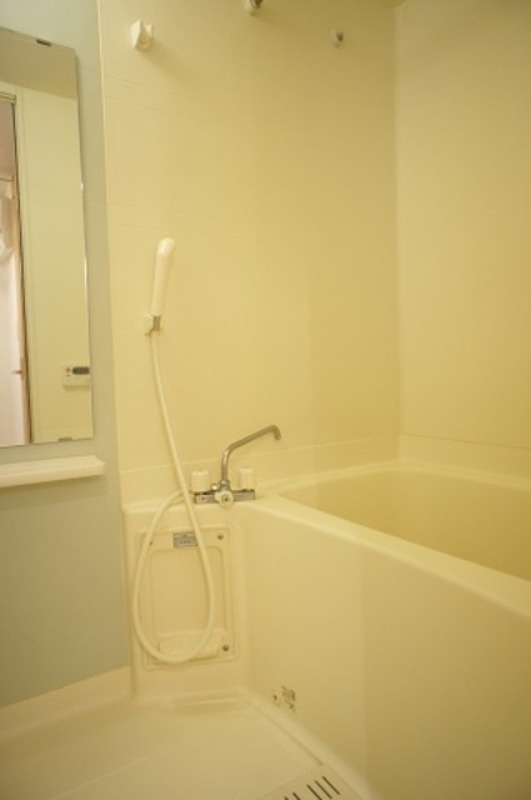 バス・シャワールーム　図面と現状に相違がある場合には現状を優先