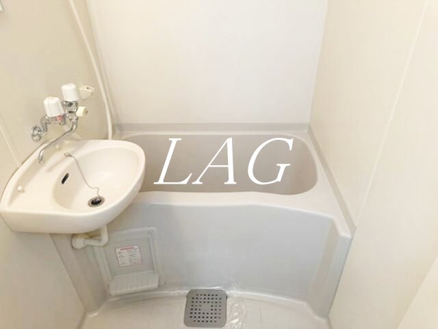 バス・シャワールーム　お風呂です。