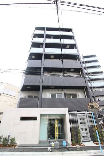 建物外観　お問い合わせは03-3317-3300まで。