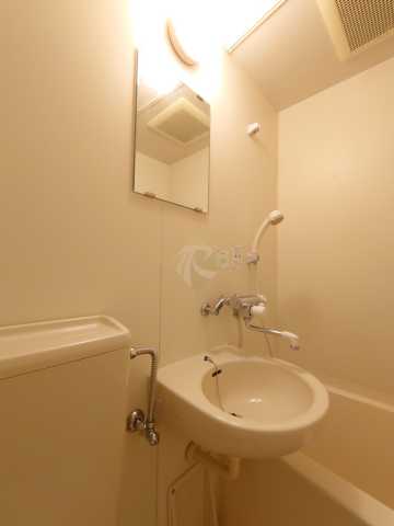 洗面設備　室内見学承ります。当店掲載物件以外もまとめてお問合頂けます。