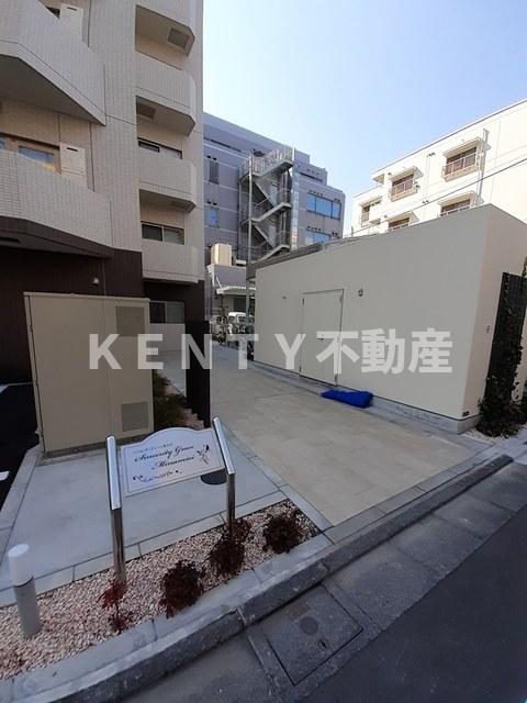 エントランス　建物の内部です