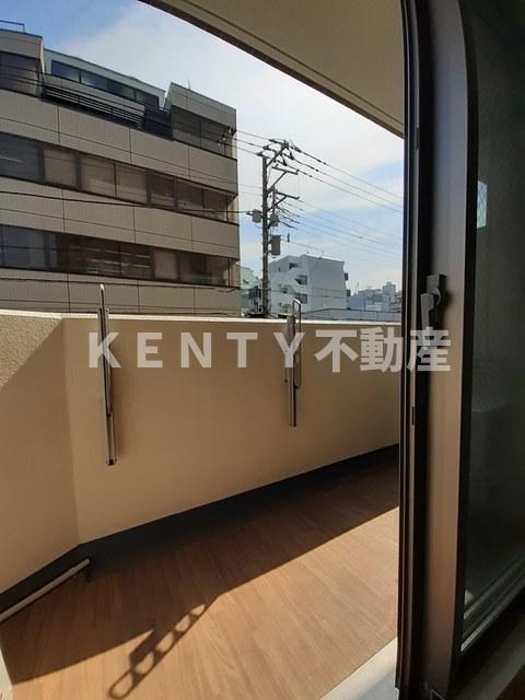 バルコニー　バルコニー