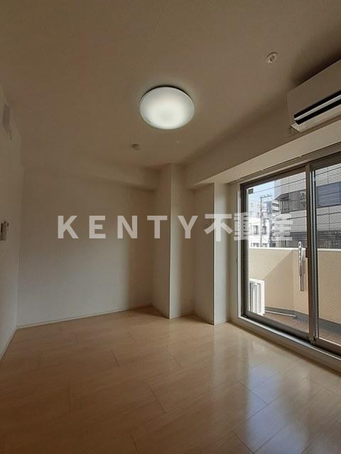 居室・リビング　居間です