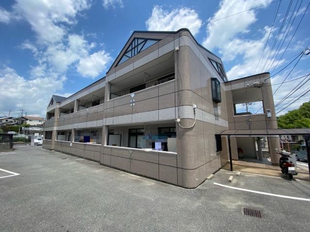 建物外観　外観写真（昼）