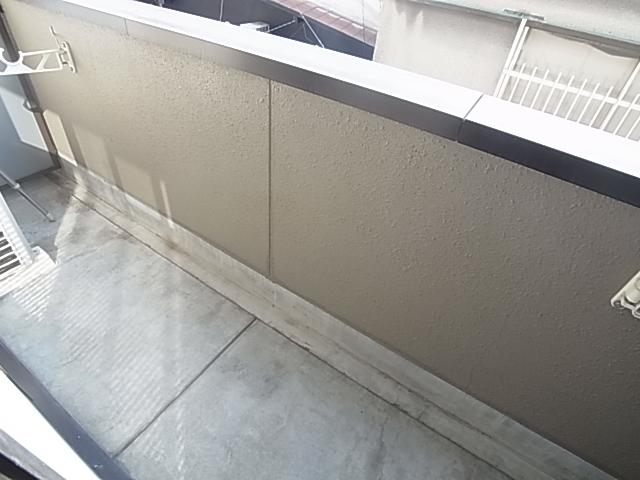 バルコニー　広々としたバルコニーです