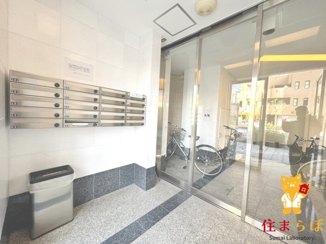 エントランス　共用部の印象も大切に