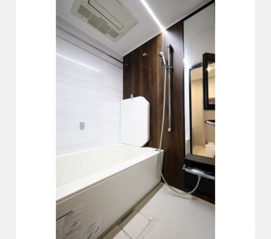 バス・シャワールーム　浴室