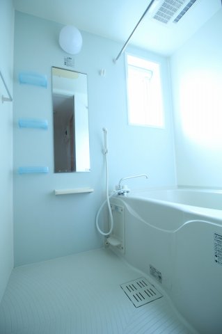 バス・シャワールーム　日々の暮らしに欠かせないお風呂です