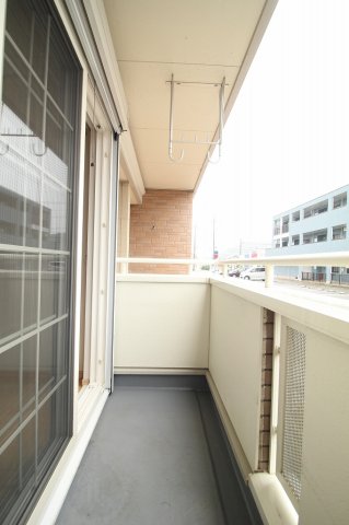 バルコニー　落ち着いた時間を過ごせるバルコニーです