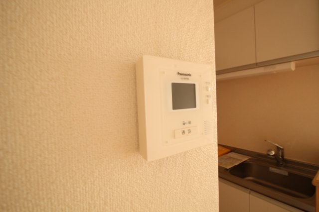 セキュリティ　カメラ付インターホン