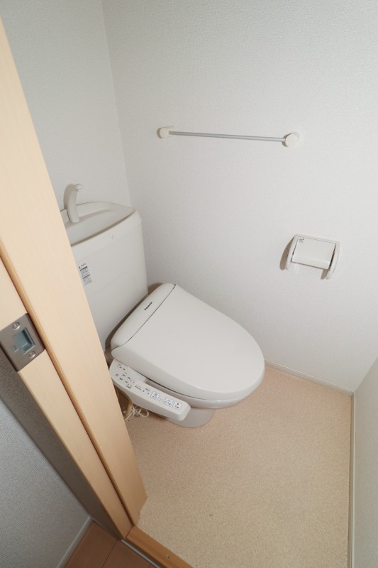 トイレ　図面と現状に相違がある場合には現状を優先