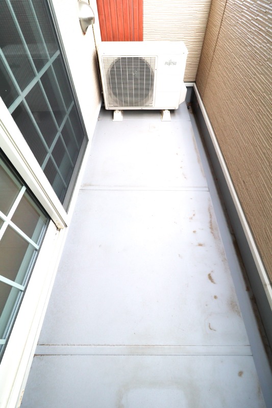 バルコニー　図面と現状に相違がある場合には現状を優先