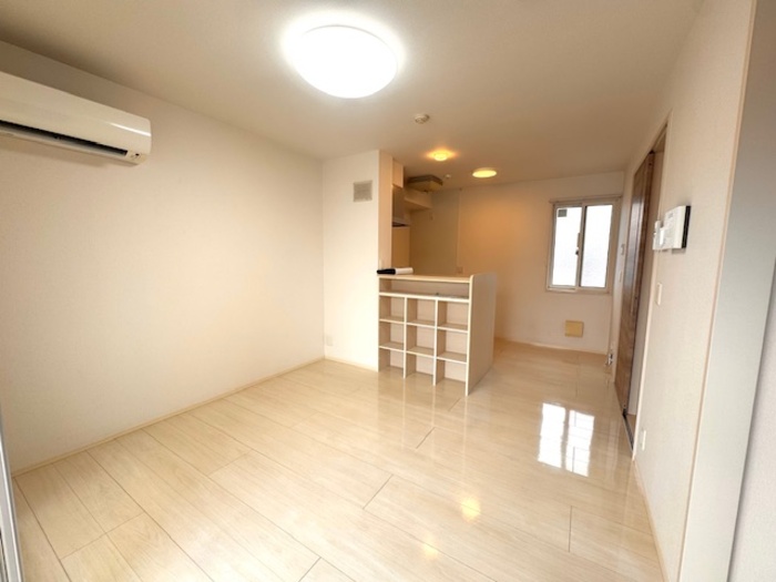 居室・リビング　LDK9.6帖