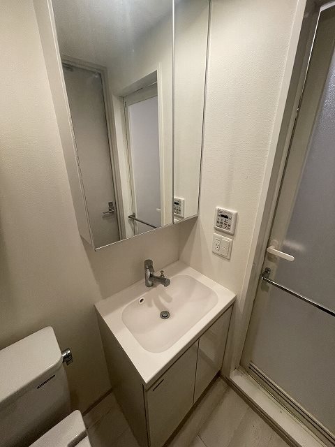 洗面設備　※参考写真