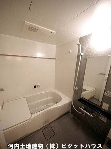 バス・シャワールーム　バス／シャワー