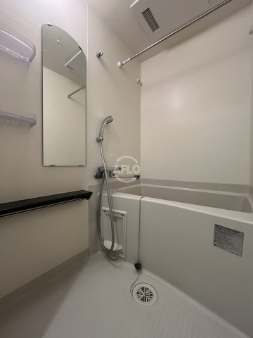 バス・シャワールーム　プレサンス東三国駅前グランクラス　浴室