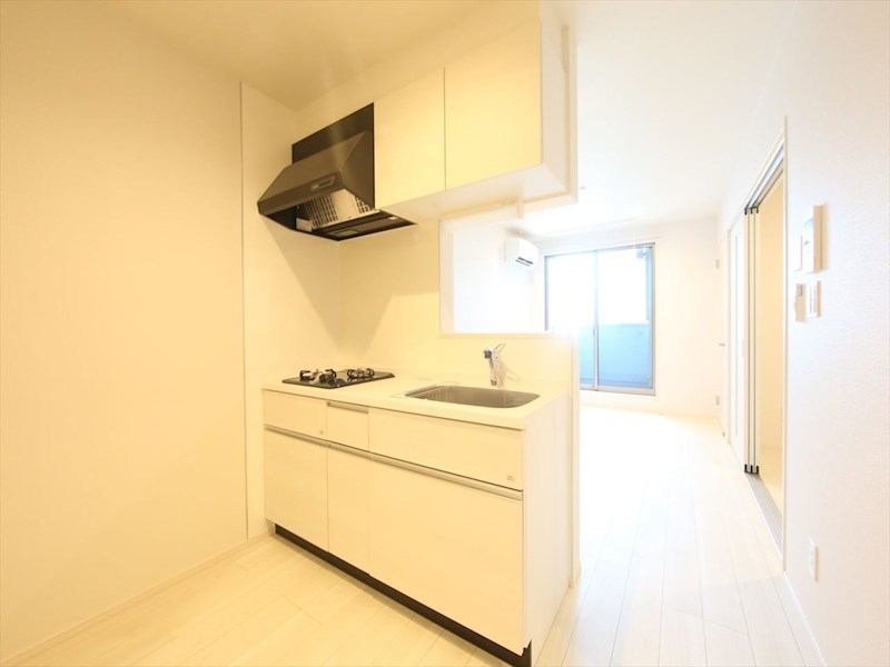 キッチン　システムキッチン（ガス2口コンロ付）