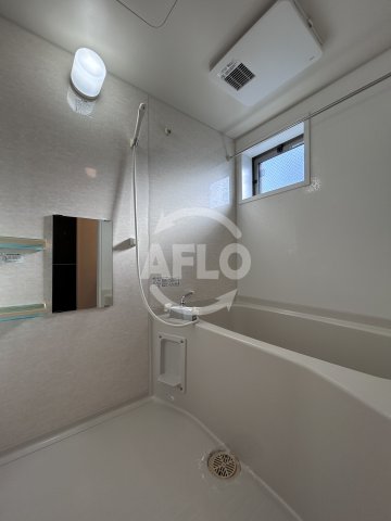 バス・シャワールーム　コーヴォベラフェスタ　浴室