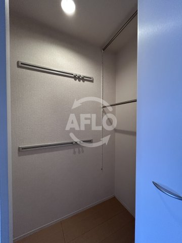 収納　コーヴォベラフェスタ　ウォークインクローゼット