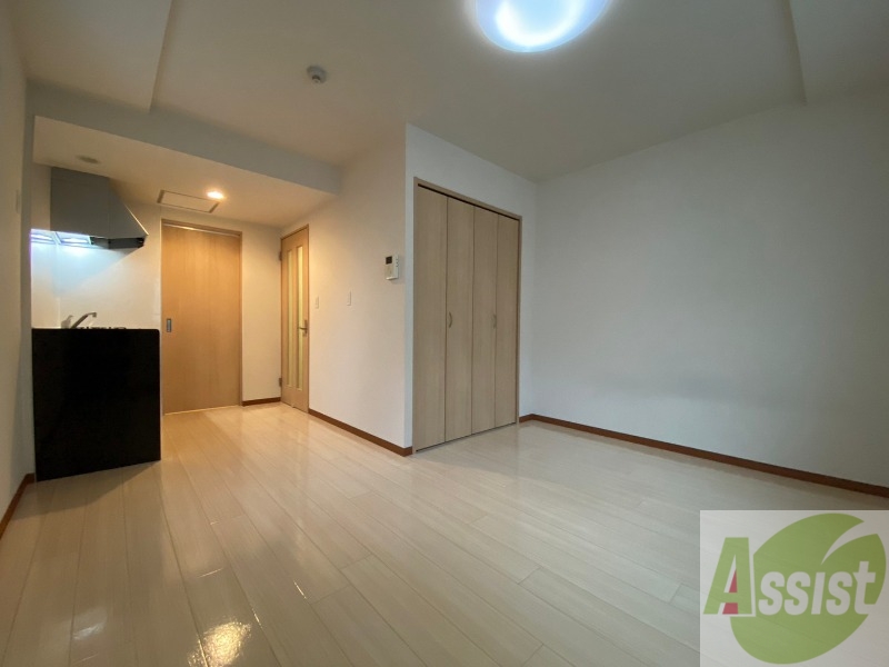 居室・リビング　広くてキレイなお部屋が広がっていて、充実した生活が送れそう。