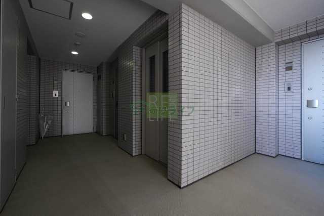 ロビー　SYNEX HON-KOMAGOME