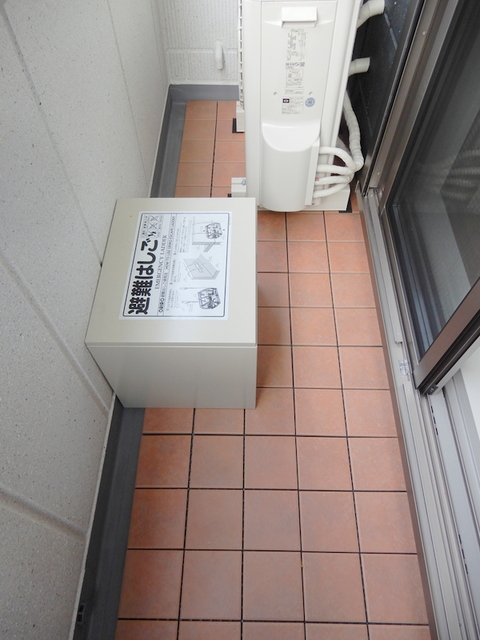 バルコニー　バルコニー