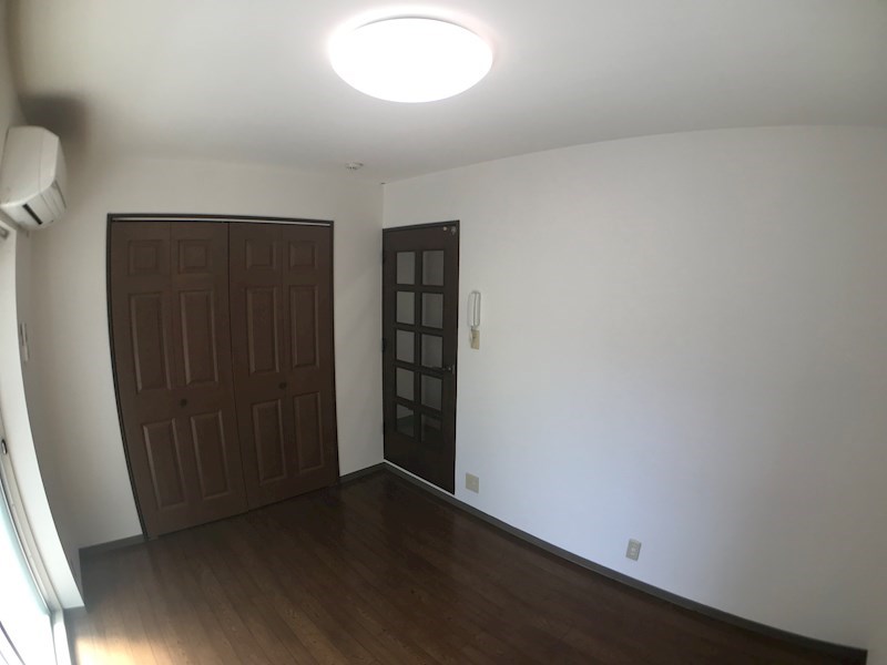 その他部屋・スペース　フローリングなので室内のお掃除がしやすい