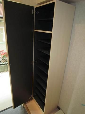 玄関　シューズボックス