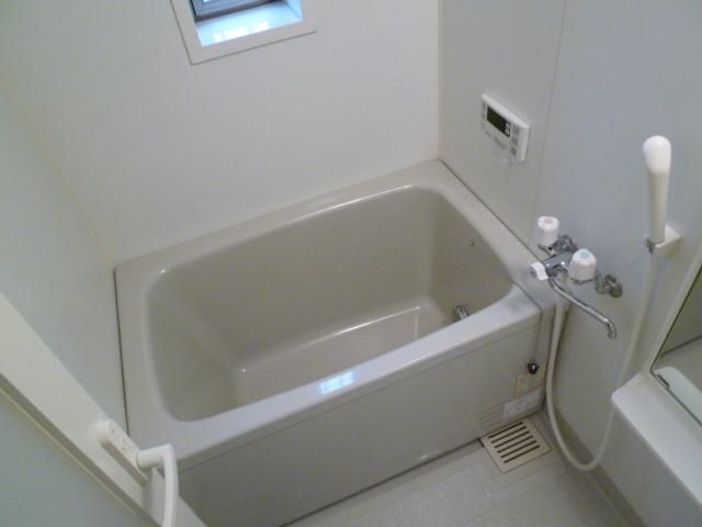 バス・シャワールーム　バスルーム