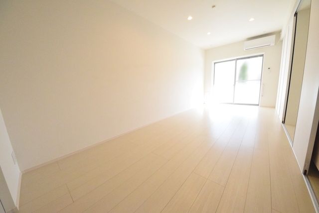 居室・リビング　★キレイな居室★